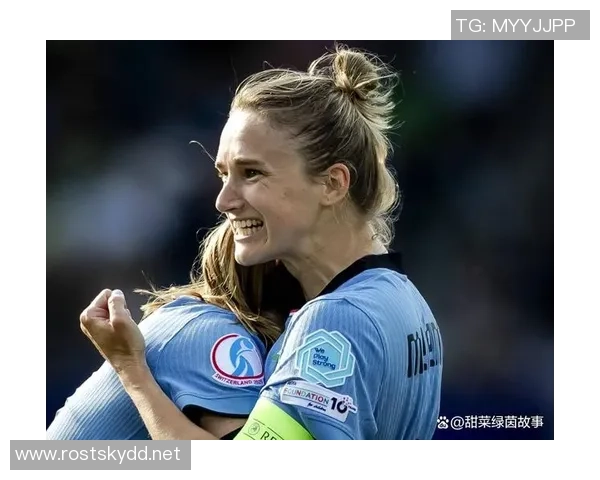 荷兰足球明星的妻子们:她们的故事与生活揭秘 荷兰足球明星的妻子们:她们的故事与生活揭秘