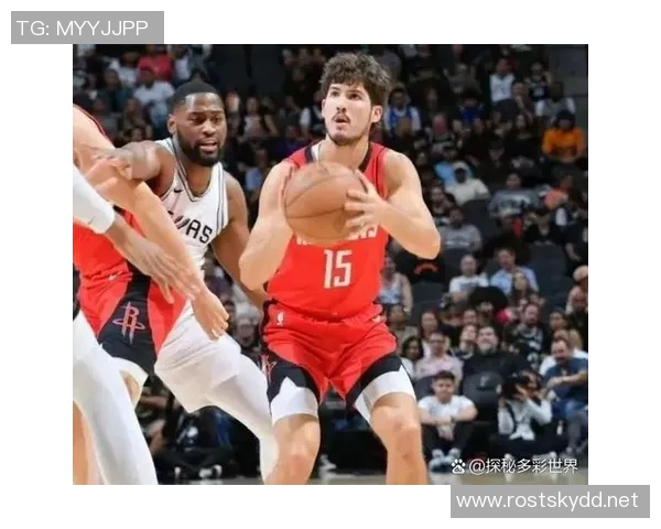 赛后复盘:上海篮球队与广州篮球队灵活性对比分析与战术探讨 赛后复盘:上海篮球队与广州篮球队灵活性对比分析与战术探讨