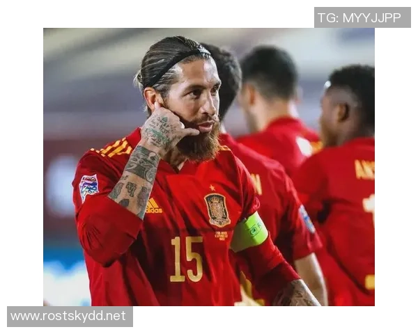 足球明星退役告别瞬间回顾展现辉煌岁月与不舍情怀的感人图片合集 足球明星退役告别瞬间回顾展现辉煌岁月与不舍情怀的感人图片合集